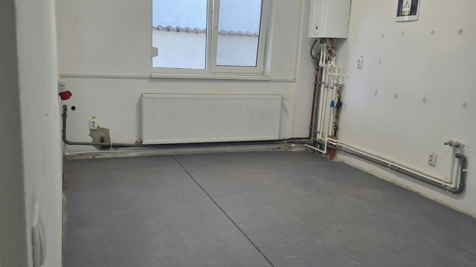 Vanzare apartament 3 camere Jiului - pretabil spatiu comercial - Poză 3