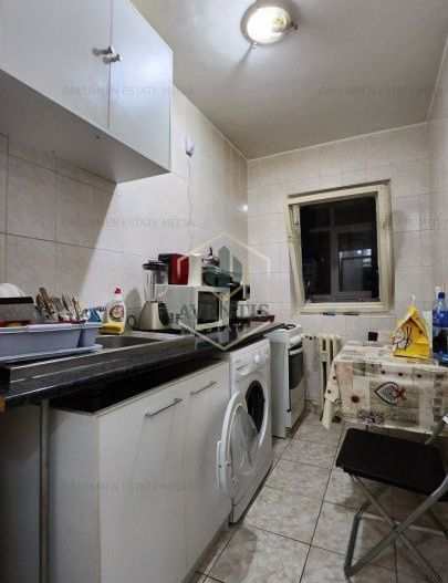 Garsoniera decomandata, bloc din 1982 reabilitat termic, Piata Muncii Baba Novac - Poză 12