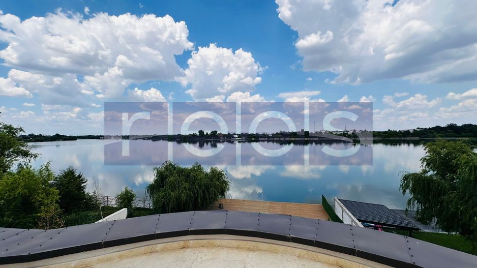 VILA DE LUX | BUFTEA LAC | 8 CAMERE - Poză 35