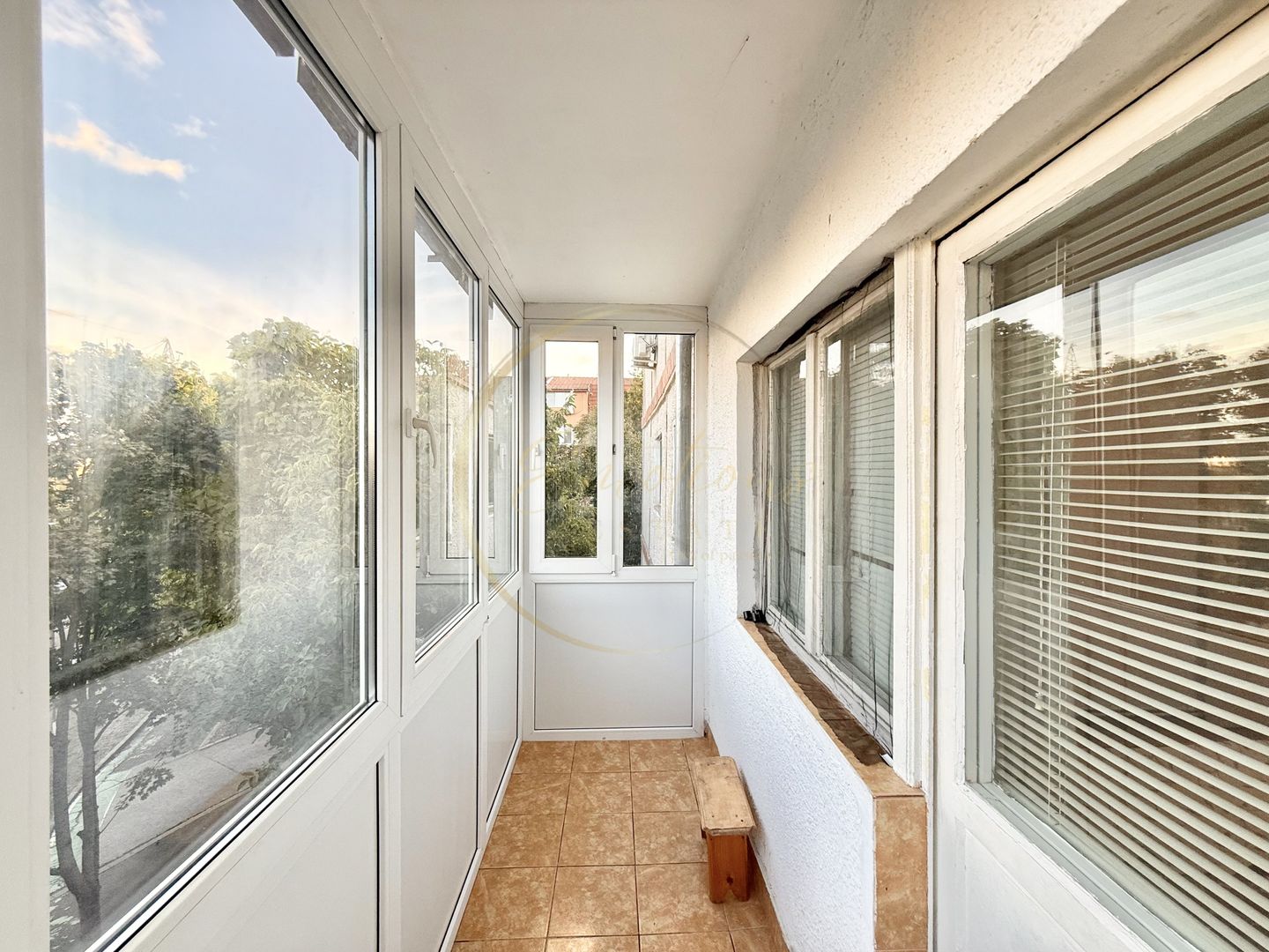 Apartament 3 camere spațios – Confort și accesibilitate, Zona Soarelui - Poză 13