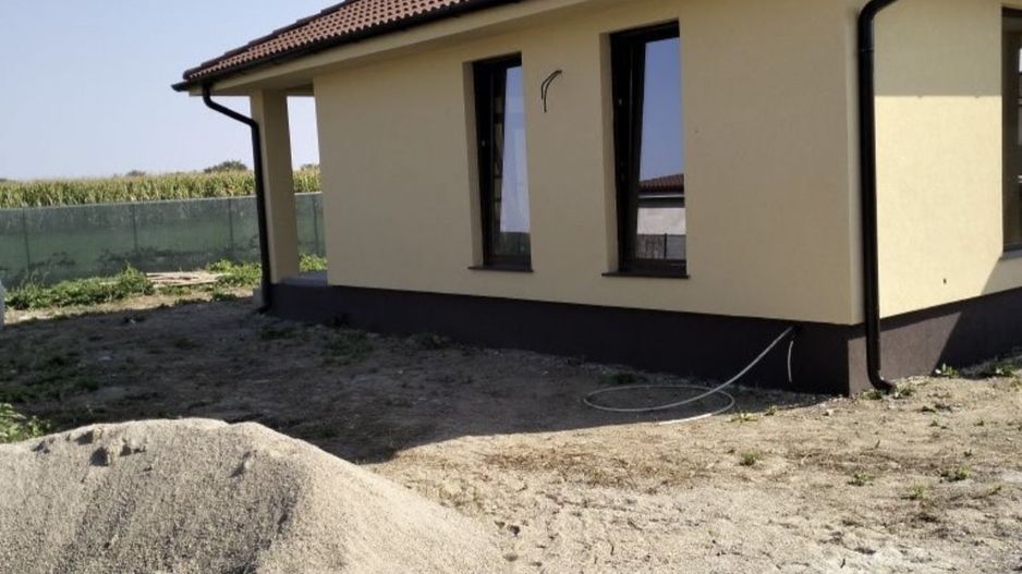 Casa de vanzare Lazuri - Poză 6