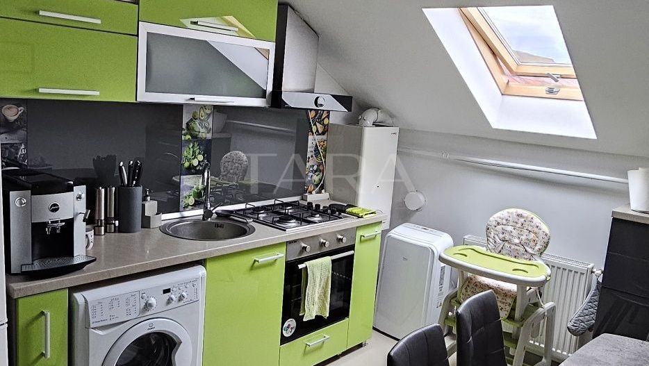 Apartament cu 2 camere la mansardă,  în Zorilor - Poză 4