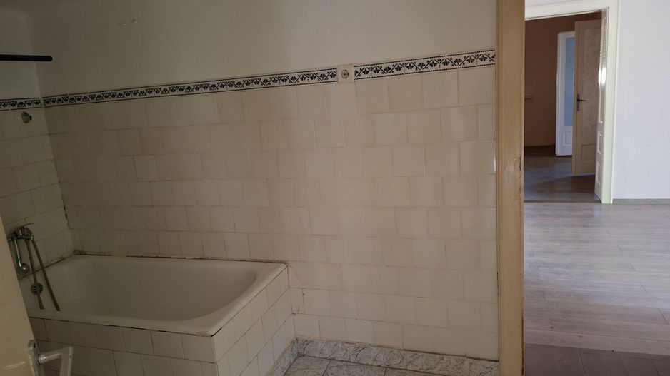 BRASADAS vinde casa 3 cam cu teren 5 ari in 14 Mai. - Poză 7