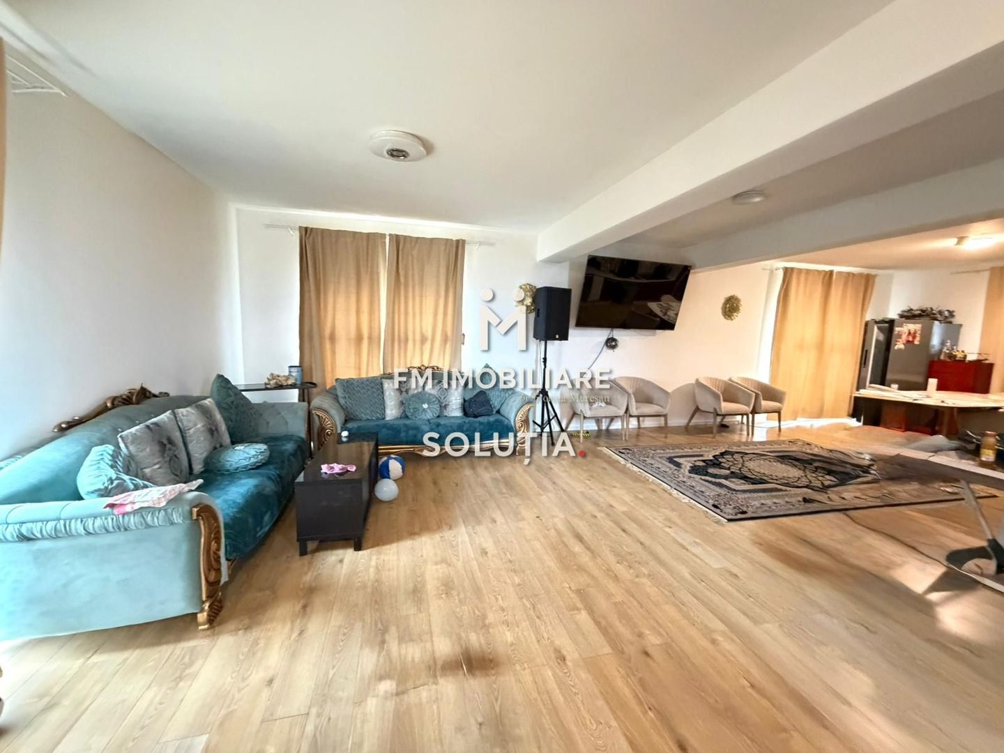 Casă P+1 la roșu, Dumbrăvița – 10 ari teren, drum principal - Poză 9