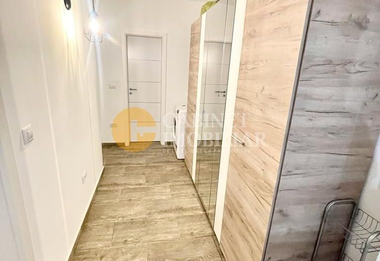 Etaj 2 Apartament 3 camere - 93 mp mobilat-utilat Loc parcare - Poză 5