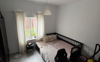 Casă / Vilă cu 3 camere de vânzare în Berceni - Poză 14