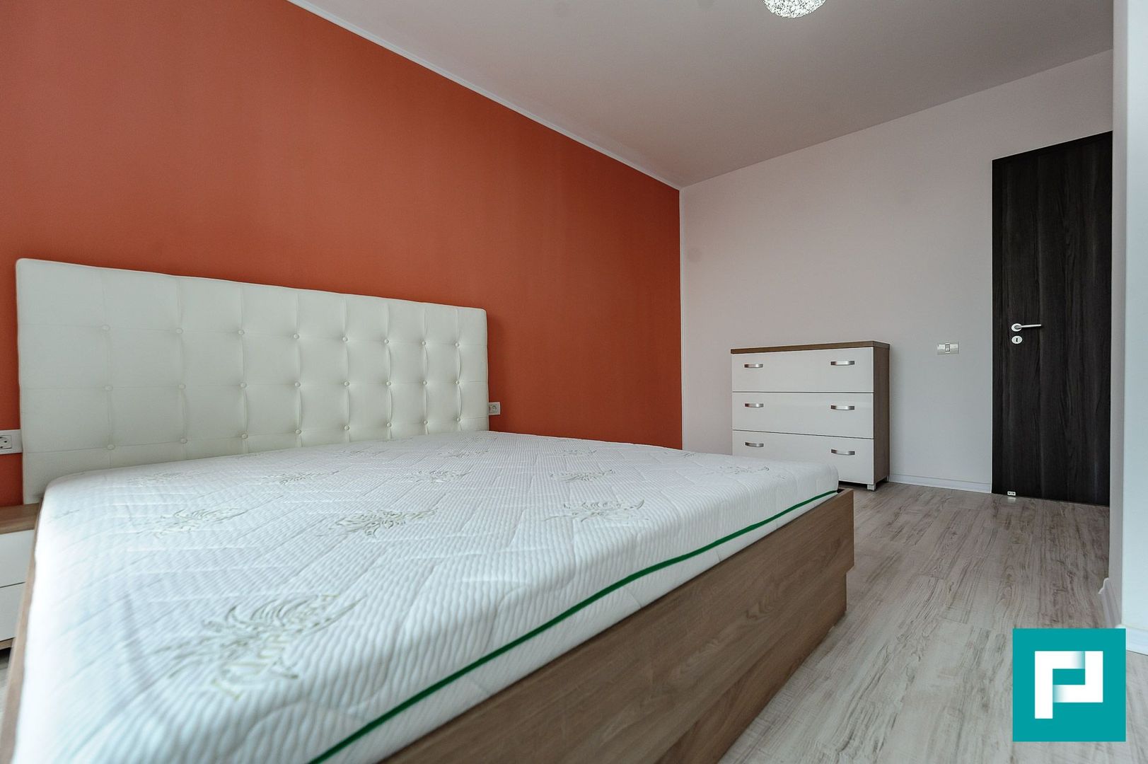 Apartament 2 camere în complex Plaza - Poză 8