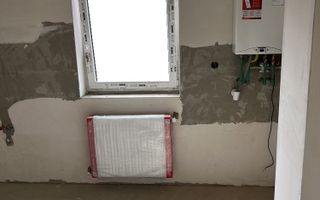 Apartament spațios cu 3 camere și parcare proprie în Florești, Terra. - Poză 4