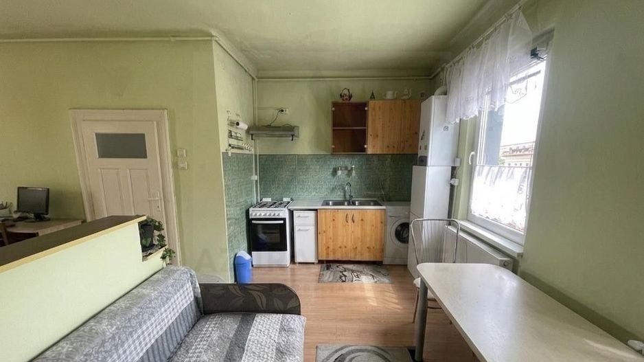 Apartament la casa 2 camere 76 mp utili terasa 8 mp Zona Terezian - Poză 6