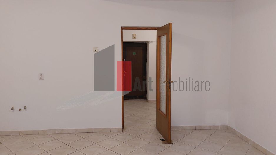 Spatiul "SOTOA",  47 mp, intrare exclusiva in vila, birouri/comercial - Poză 6
