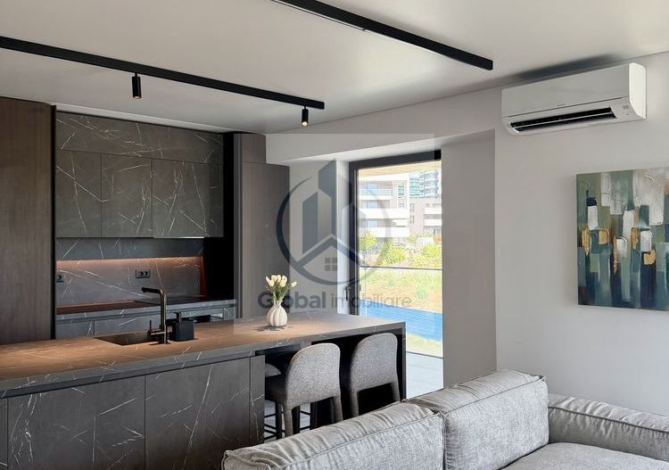 Proprietar inchiriez apartament Yacht Kid - Poză 1