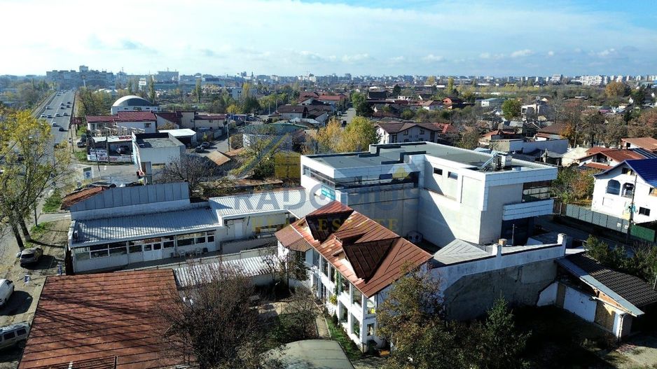 Casă cu piscină la preț de apartament - Ploiești - Teren 621 Mp - Poză 21