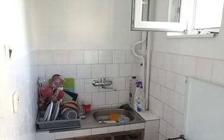 Apartament 2 camere | Traian | etaj 2| - Poză 2