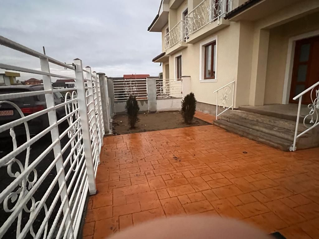 Duplex de vanzare in Sacalaz - Poză 3