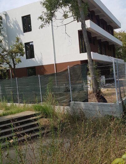 Pensiune deosebită de vânzare în Neptun – la doar 5 minute de plajă! - Poză 4