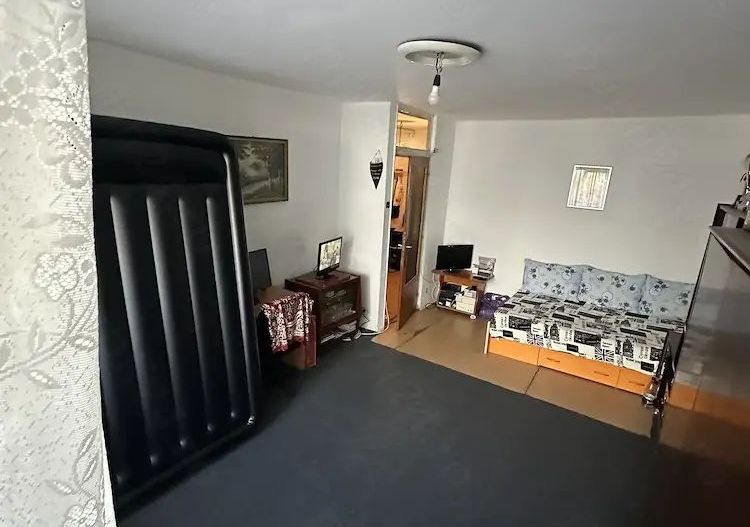 Garsonieră de vânzare decomandată 40mp, zonă Rahova - Poză 5