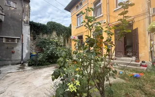 Apartament cochet vila edificata in perioada interbelica - Poză 17
