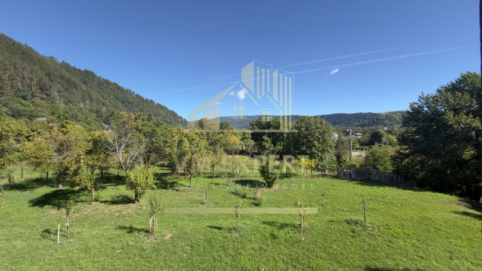 VILA S+P+E-306 MP, TEREN 2078 MP, CAMPULUNG - Poză 58