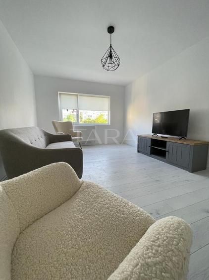 Apartament 2 camere renovat modern, ideal investitie! - Poză 1