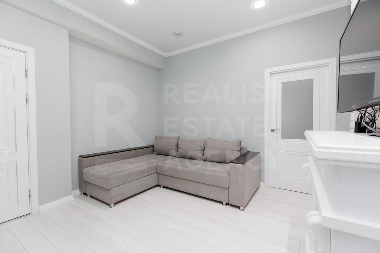 Chirie, apartament, 3 camere, strada Nicolae Starostenco, Centru - Poză 6