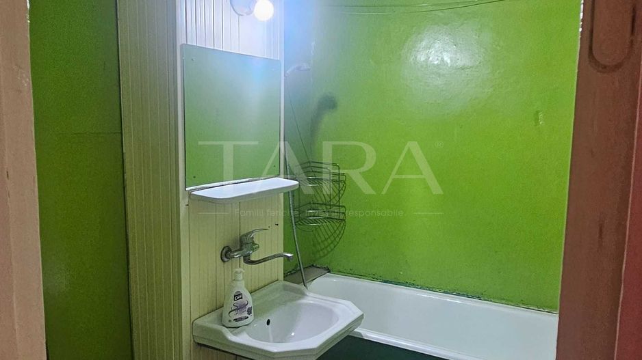 Apartament cu 4 camere,  zona Dambul Rotund - Poză 7
