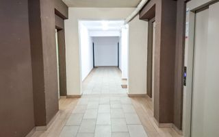 Apartament Suprafata Mare I Tractorul Coresi - Poză 9