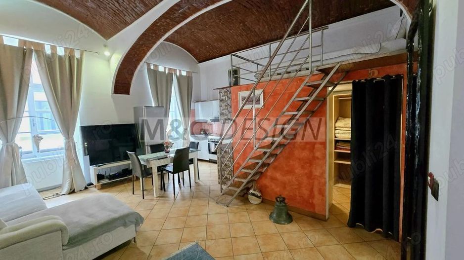 Apartament Central la cladire istorica - Poză 1