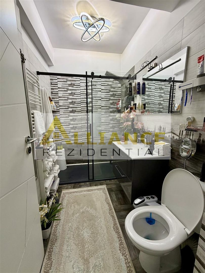 2 CAM OPEN SPACE METROU APARATORII PATRIEI MOBILAT UTILAT - Poză 11