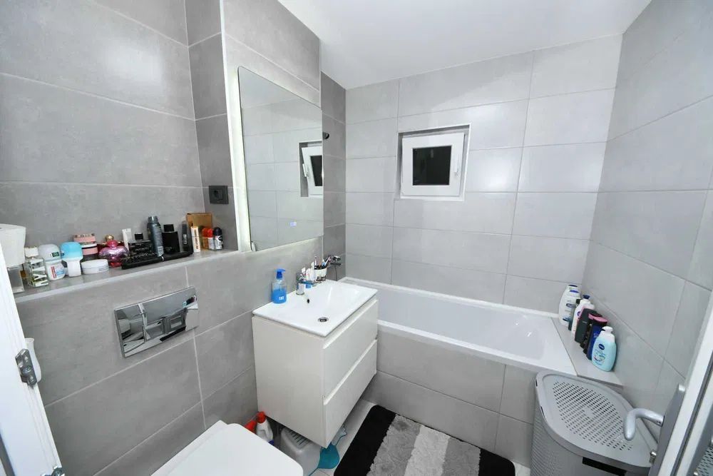 Apartament 3 camere dec,Micro 17,et 1 - Poză 5