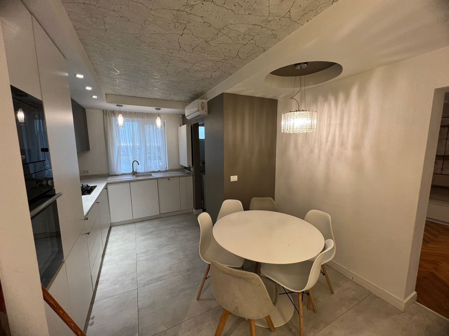 Central | 3 Camere | Amenajat Modern. - Poză 5