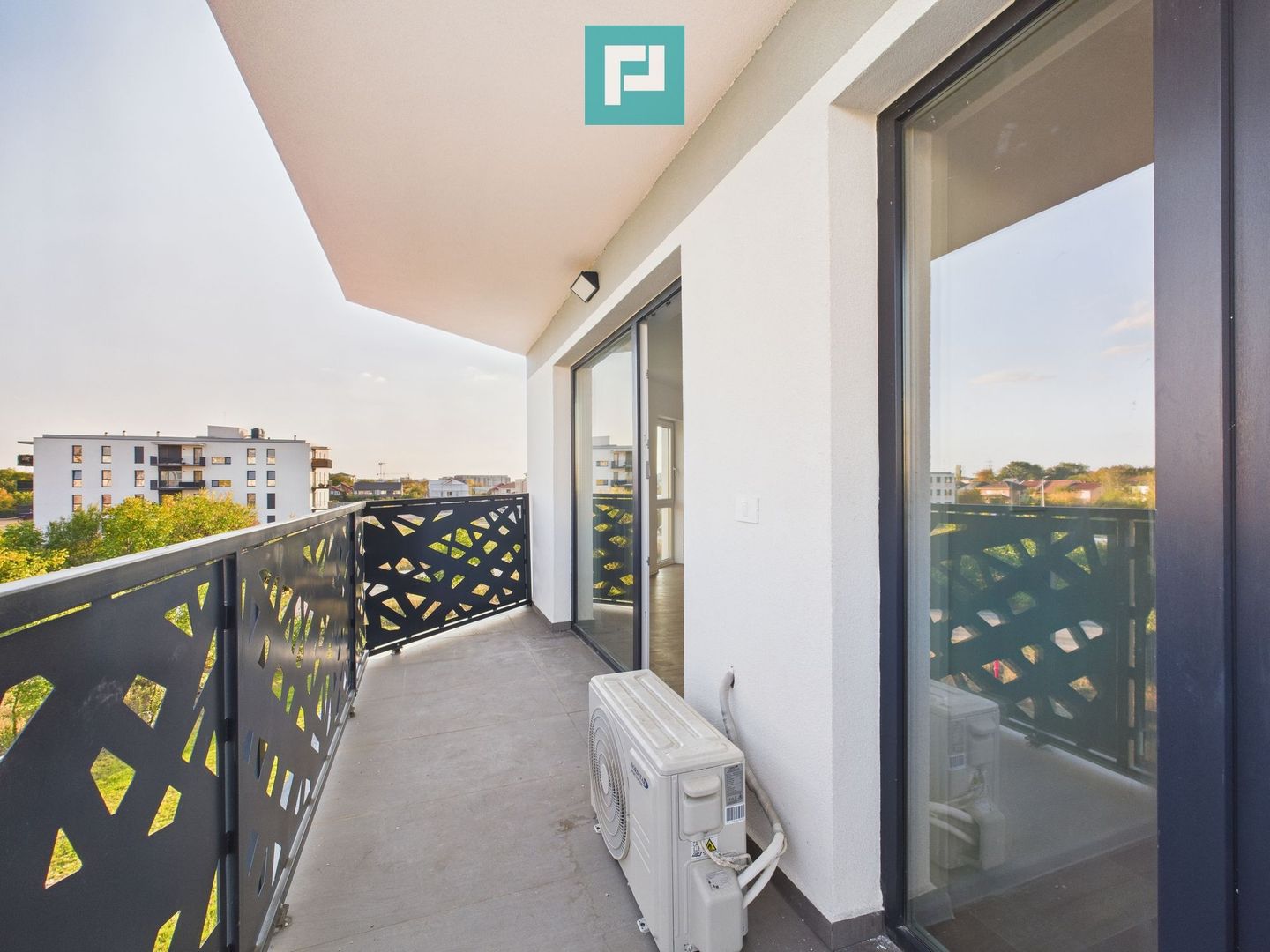 Apartament cu 2 camere | Etaj 2 | Zona Aradului - Poză 1