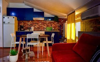 De Inchiriat Apartament 2 camere ultracentral Centrul Vechi ,Pret Negociabil - Poză 2