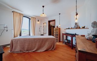 Proprietate de lux în Ghimbav, la doar 10 minute de Brașov - Poză 23