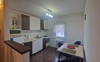 Apartament de Inchiriat 2 camere Zona Centrala - Poză 2