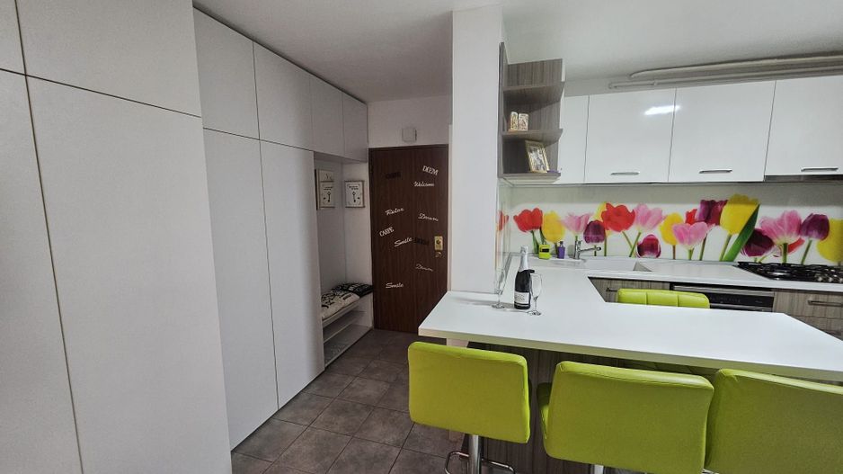 Apartament 4 camere  Parcul Sebastian cu Centrala si Parcare - Poză 6