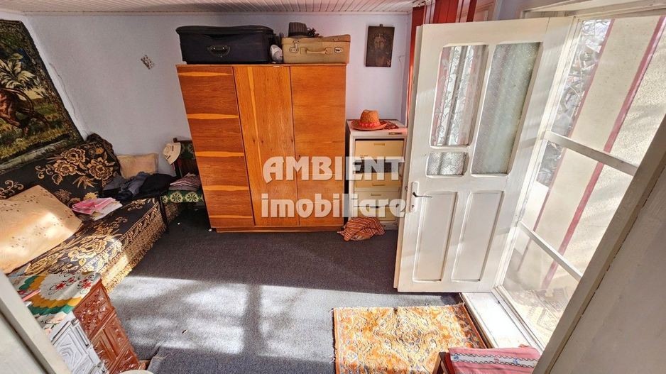 REDUCERE de PRET - Casa traditionala in Secuia, la 10 km de Vaslui; - Poză 9