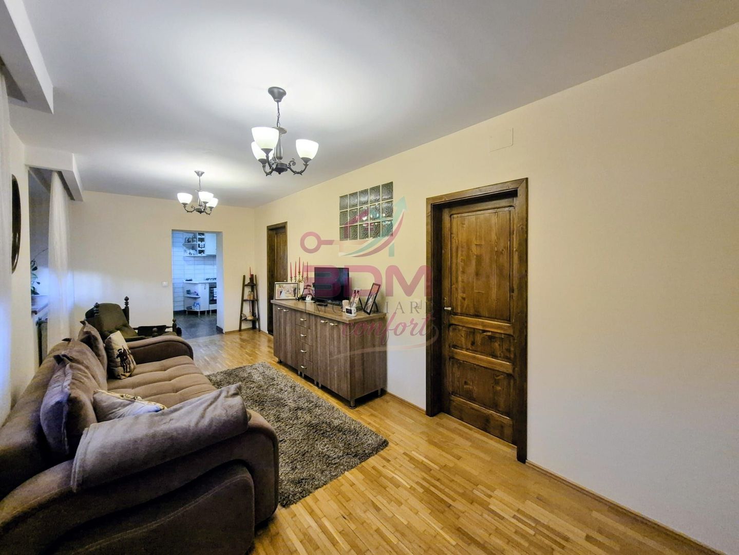 0% Comision | Casă la calcan | 570 mp teren I zona Bai - Poză 8