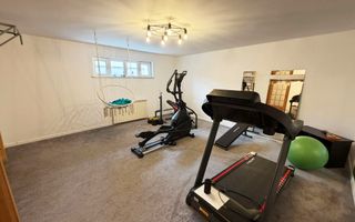 Casa, 6 camere, ultrafinisata, lux, curte, garaj, Andrei Muresanu - Poză 13