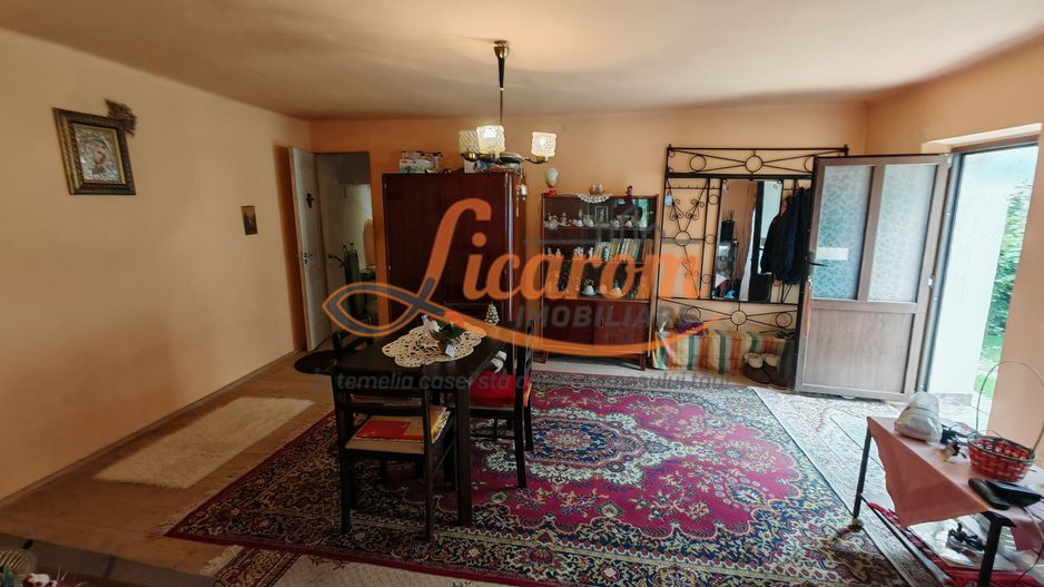 Casa saseasca,individuala,Cristian zona Centrala,teren 540 mp - Poză 2