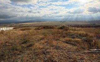 Teren extravilan situat în zona Bavaria!! - Poză 1