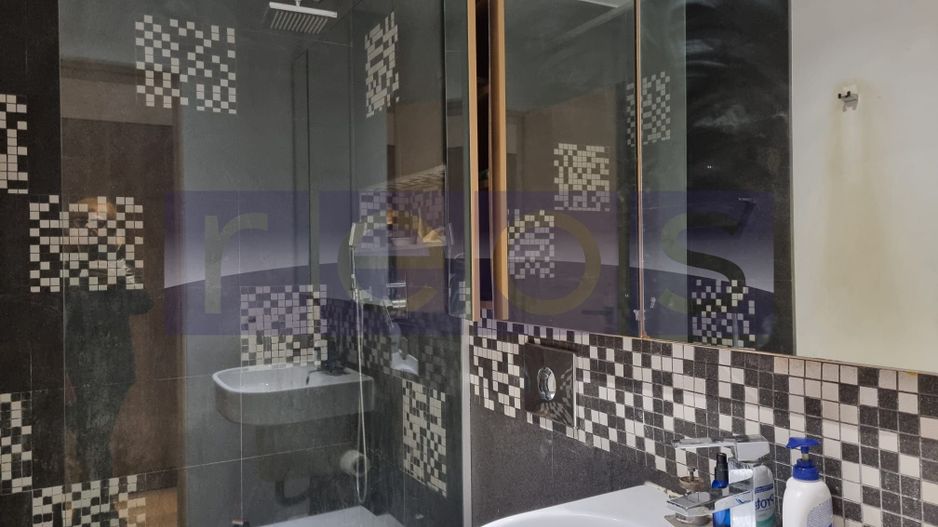 VANZARE 3 CAMERE SEMIDECOMANDAT - Mall Vitan - Poză 12