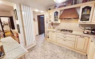 🏡 Vilă elegantă cu 6 camere – Bănești, zona Primăriei - Poză 22