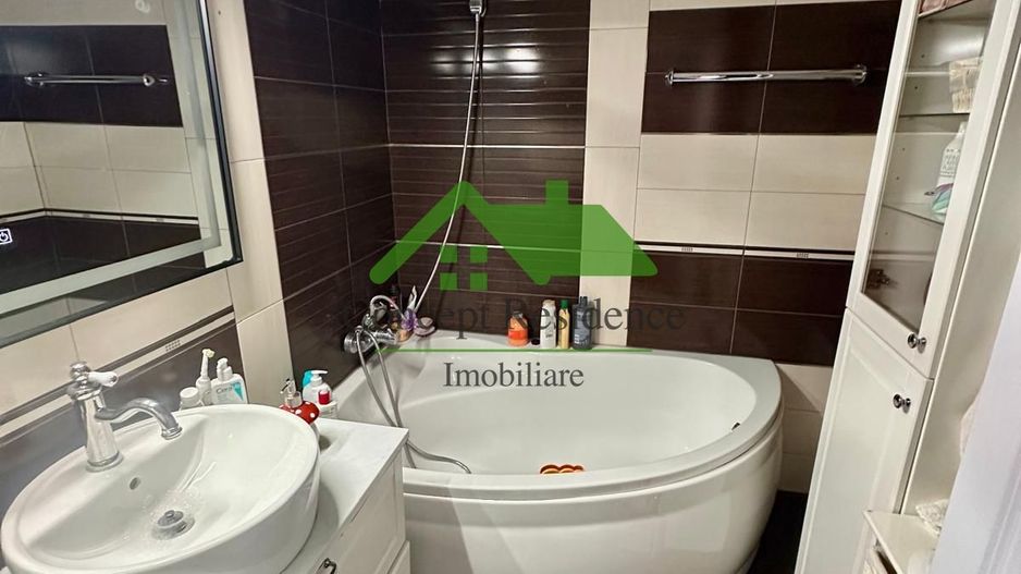 Apartament 4 camere ultramodern – zona Centrala Bd. Republicii - Poză 18