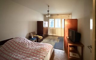 Apartament de vanzare, 3 camere, 68 mp, balcon și boxă – Zona Olimpia - Poză 6