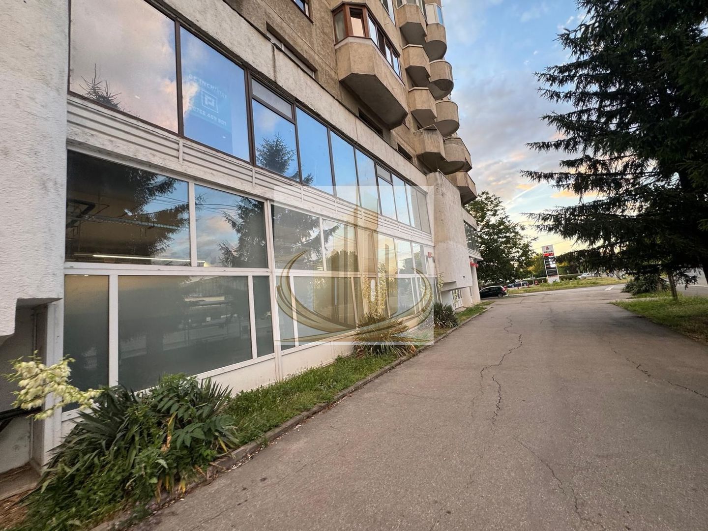 Spațiu comercial | Etaj 1 | Calea Aradului | Showroom, clinică,birouri - Poză 1