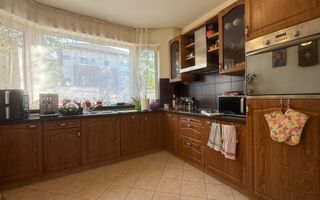 Casa insiruita D+P+E+P langa Grand Hotel Italia - Poză 3