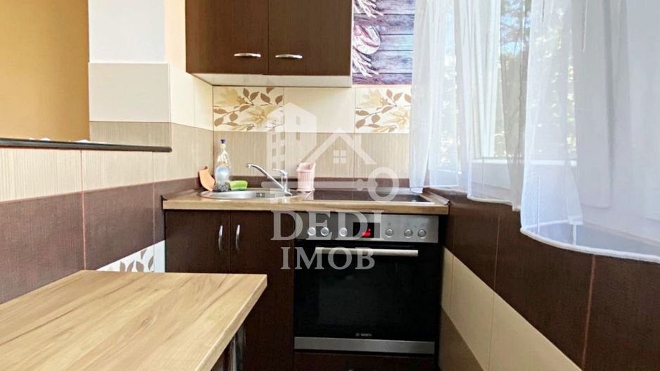 Apartament 3 camere de inchiriat in zona Rogerius, Oradea - Poză 9