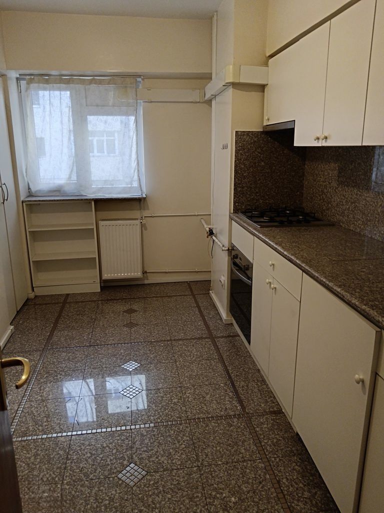 Apartament elegant I Piață Universitatii I 106 MP I 5 minute Metrou - Poză 6