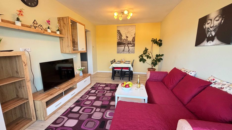 Apartament in vilă | Mobilat si utilat lux I Dumbrăvița - Poză 1
