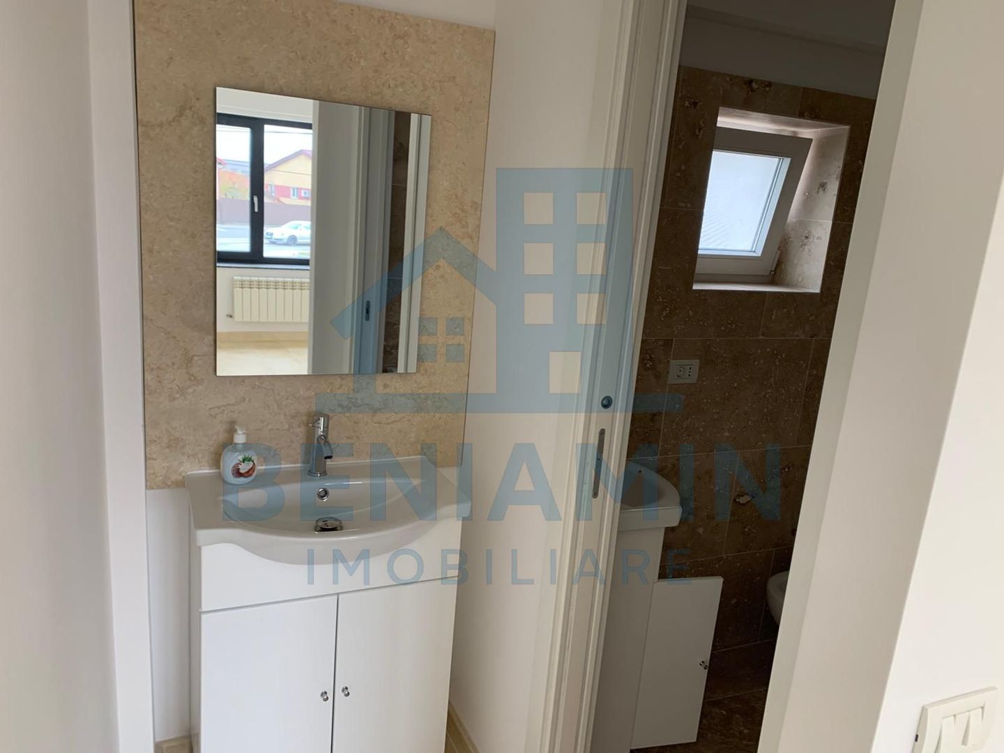 Spațiu modern 60mp cladire noua Bd. Nicolae Romanescu - Poză 7